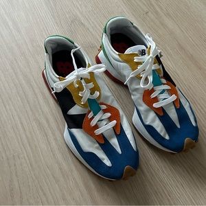 New Balance 327 in Multi